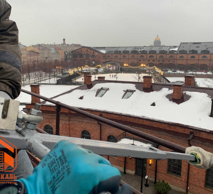 Испытание ограждений кровли в Санкт-Петербурге